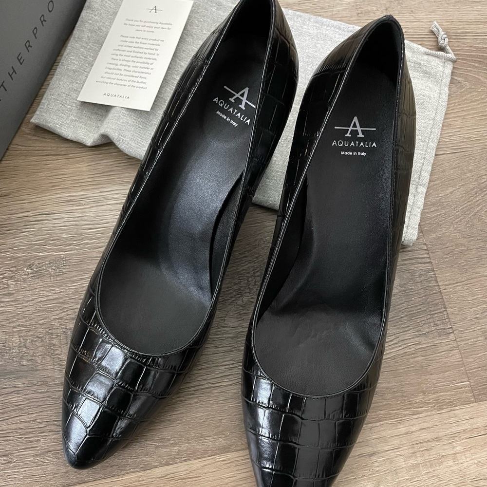 NEW Aquatalia Heels Black Embossed Leather Croc Pattern Size 11 Pumps NWT $395 - Picture 6 of 8